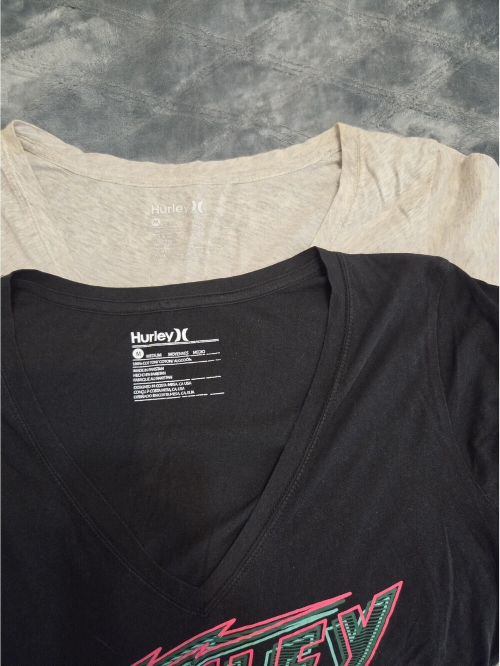 2 Lots Of  VTG Hurley WOMEN's black,Grey,Sz M Short Sleeve V-Neck TShirt
